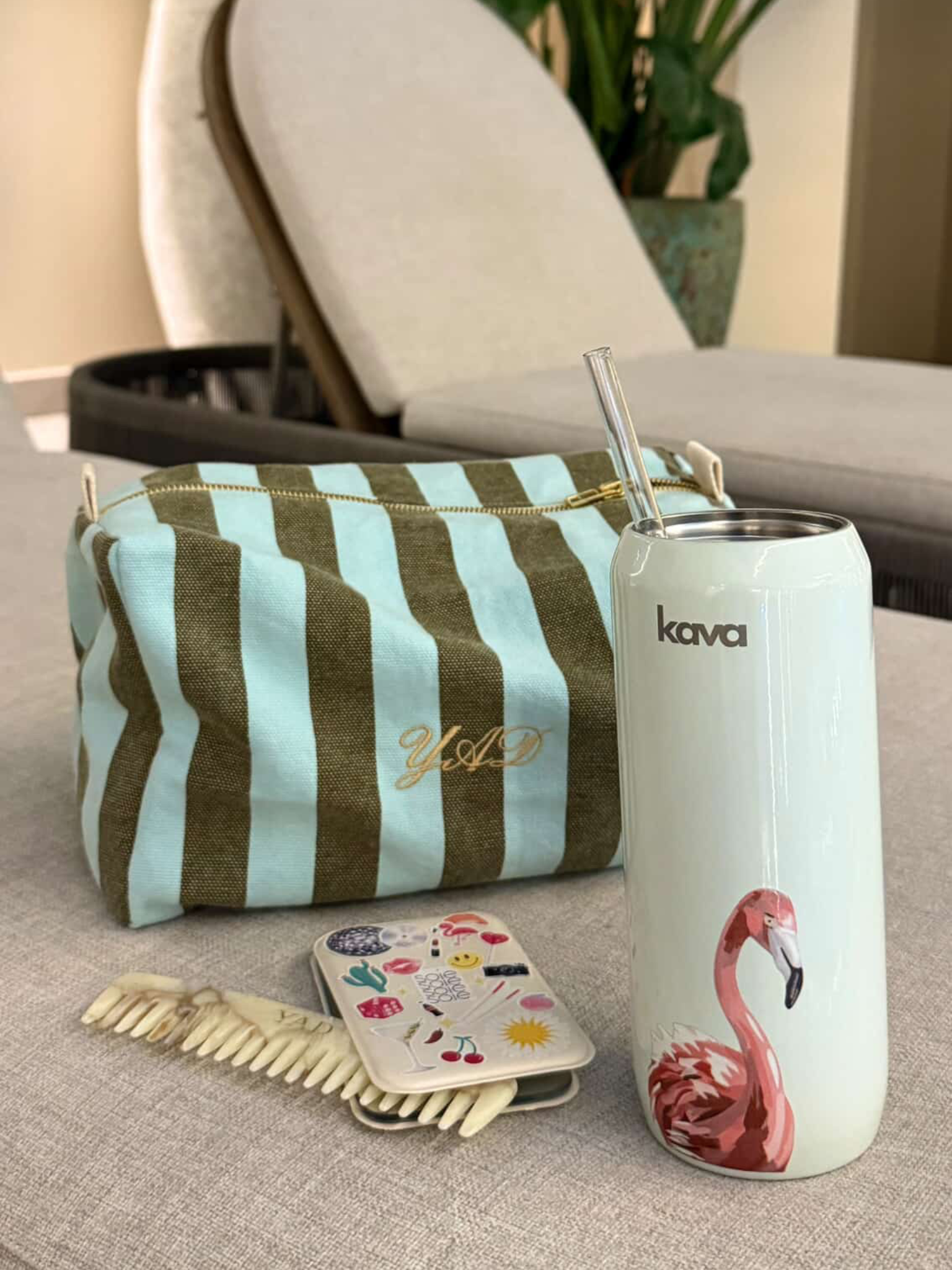 kava 2in1 Flamingo Bottle